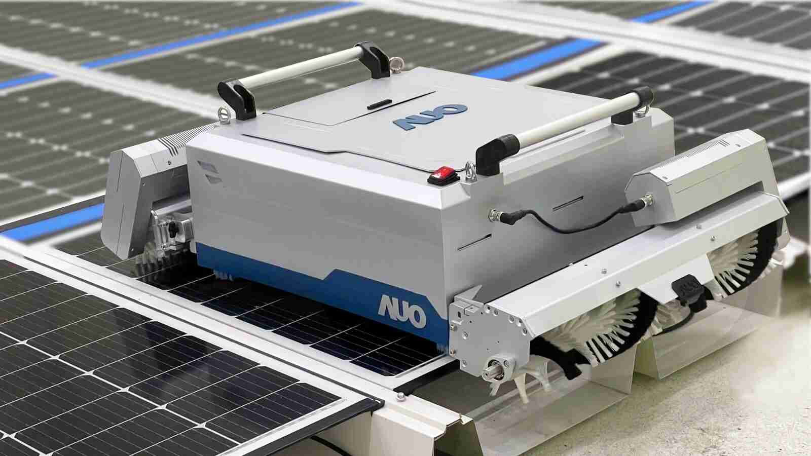 杏悦2致力EPC场域技术升级，，导入清洁机器人搭配传感器与AI数据分析，，，，大幅减少维运成本